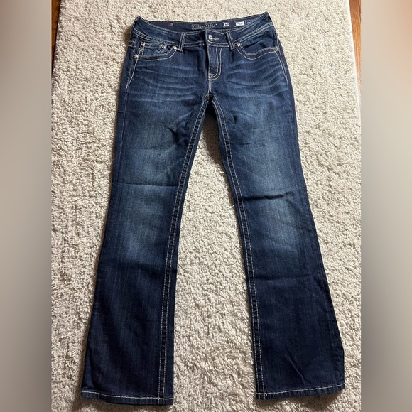 Women's Size 30 Miss Me Boot Cut Jeans - Picture 1 of 6